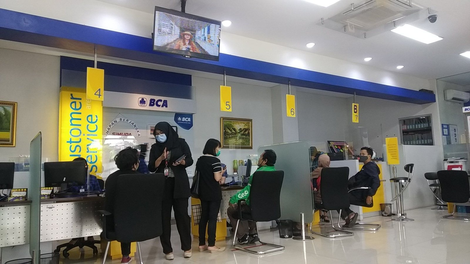 Mengenal Layanan BCA di Cabang